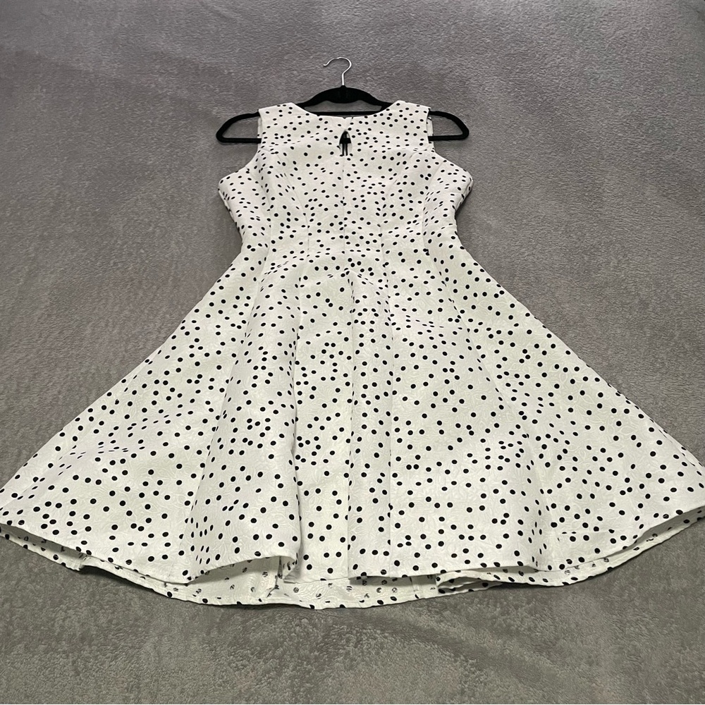 Gabby Skye fit and flare polka dot dress size 4 white with black polka dots